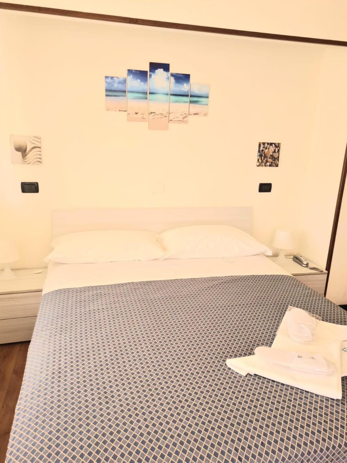 Perla Del Mare Hotel 3*