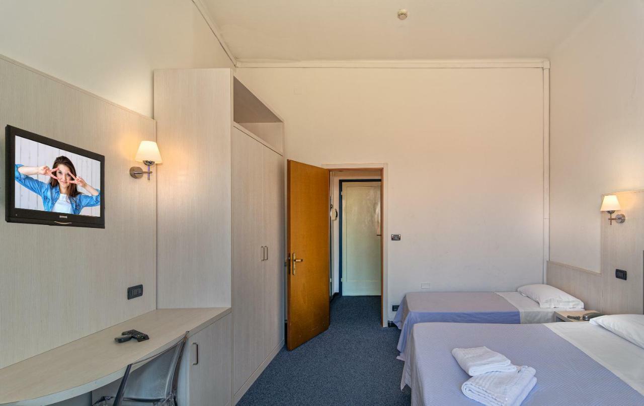 Perla Del Mare Hotel 3*