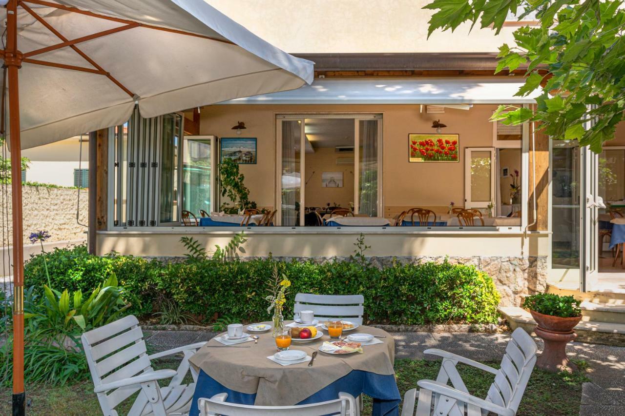 Perla Del Mare 3* Lido di Camaiore
